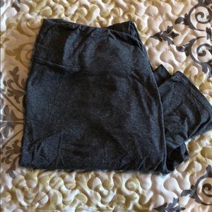 Solid grey Lularoe Leggings TC